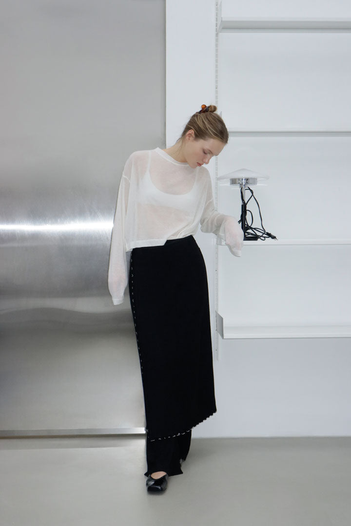 RECYCLED PETAL WRAP SKIRT | black