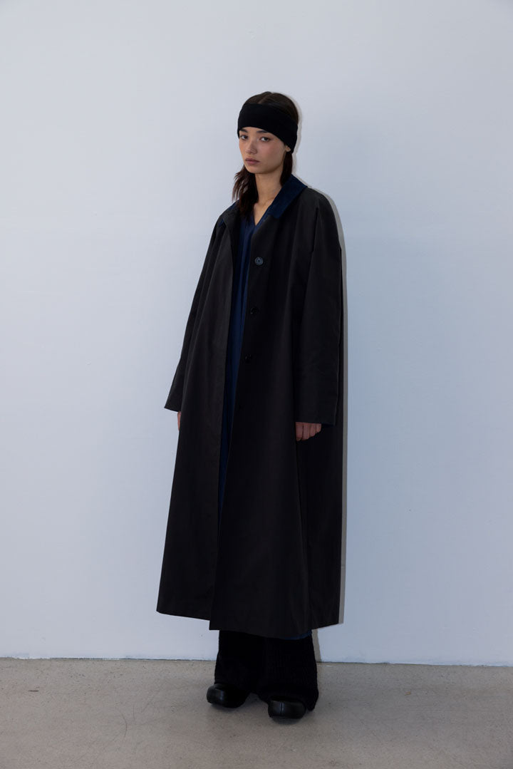 BABARI TRENCH | black