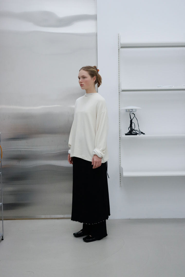 RECYCLED PETAL WRAP SKIRT | black