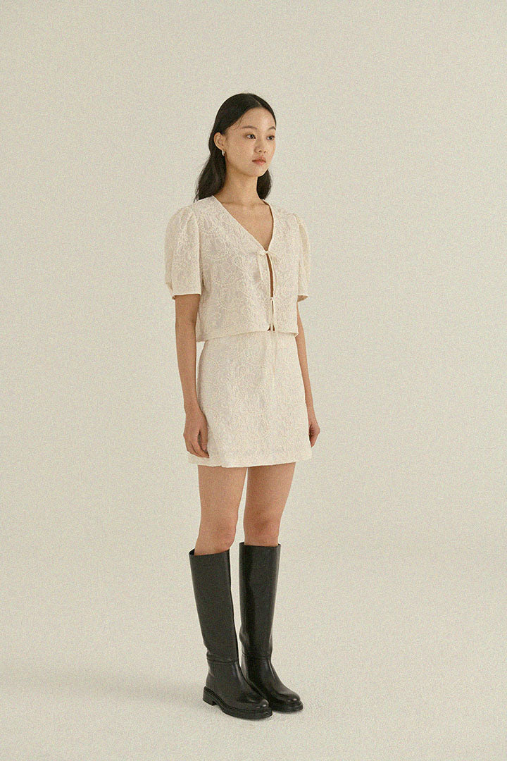 INTERIOR SKIRT | cosmic latte